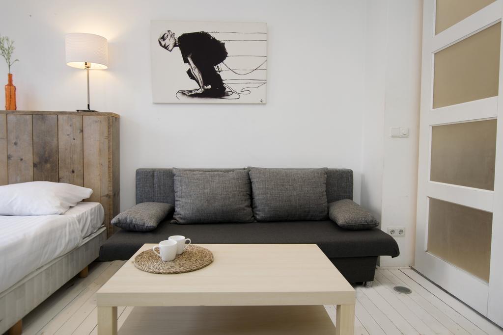 Bed and Breakfast Amsliving Amsterdam Exterior foto