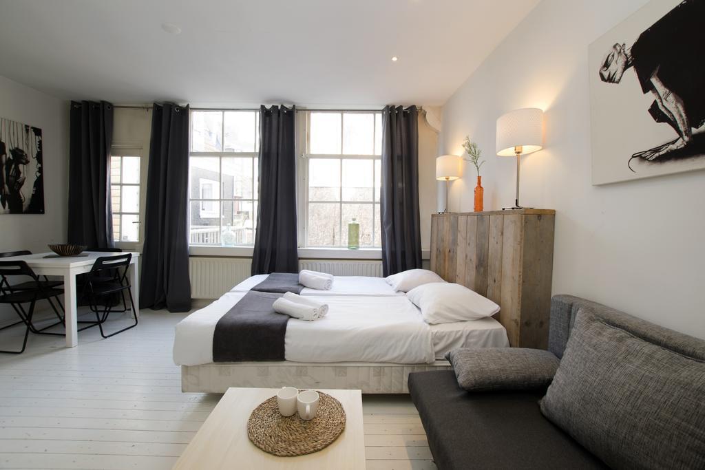 Bed and Breakfast Amsliving Amsterdam Exterior foto