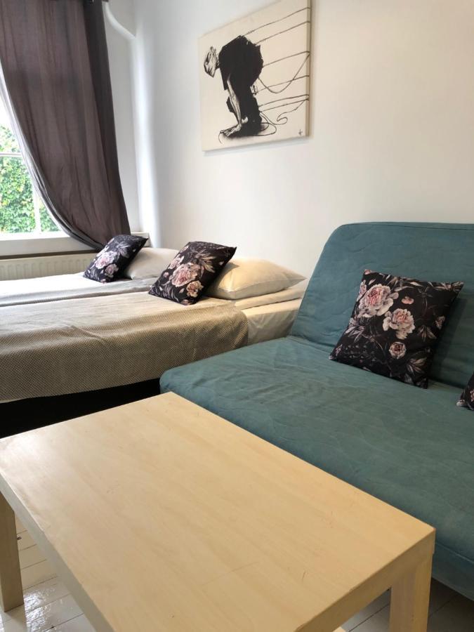 Bed and Breakfast Amsliving Amsterdam Exterior foto