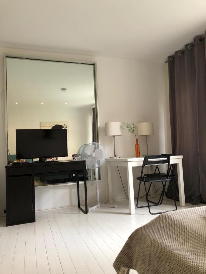 Bed and Breakfast Amsliving Amsterdam Exterior foto